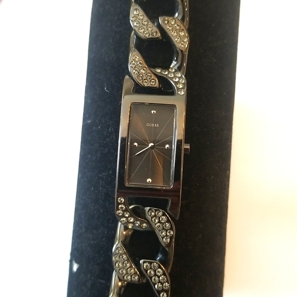 GUESS Ladies Chain Link Rhinestone Watch - Picture 3 of 8